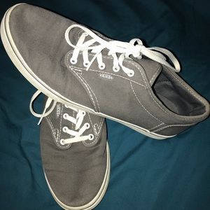 Women’s vans size 9